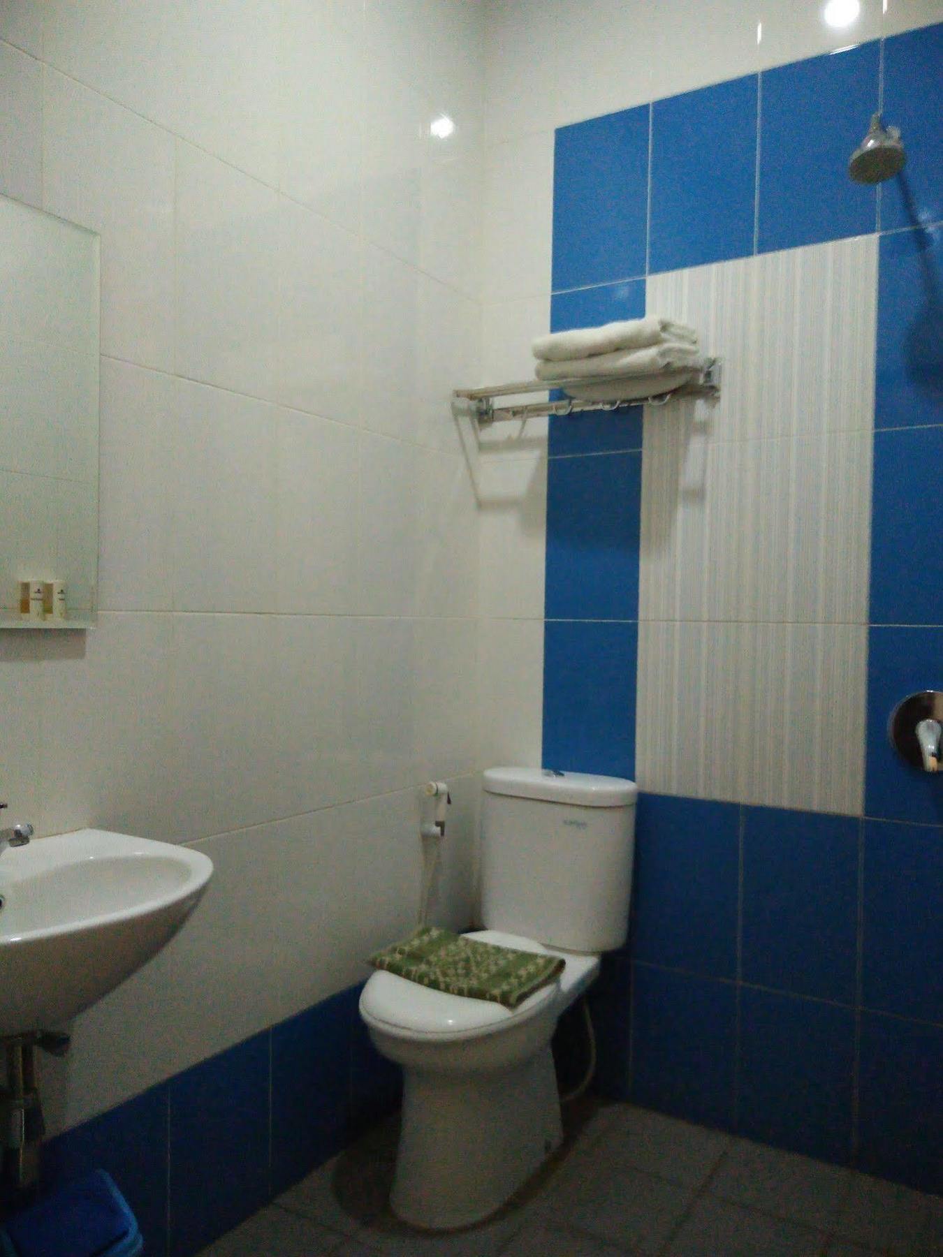 Sentra Inn Bandung Exterior foto