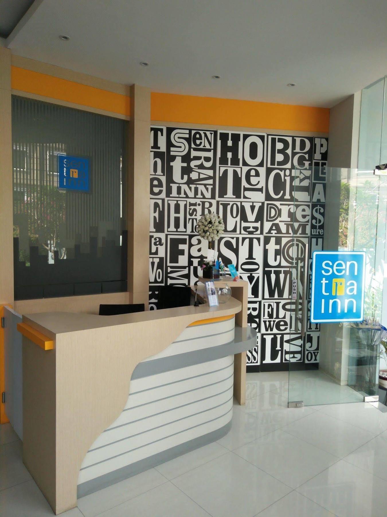 Sentra Inn Bandung Exterior foto
